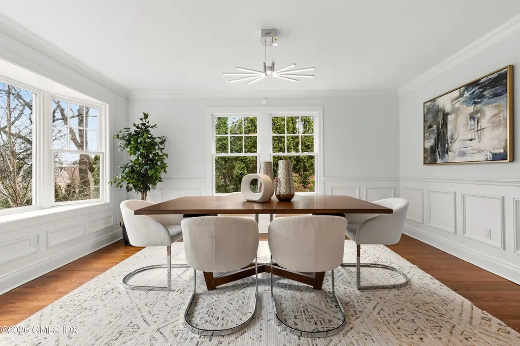 53 Lockwood Avenue Old Greenwich CT 06870