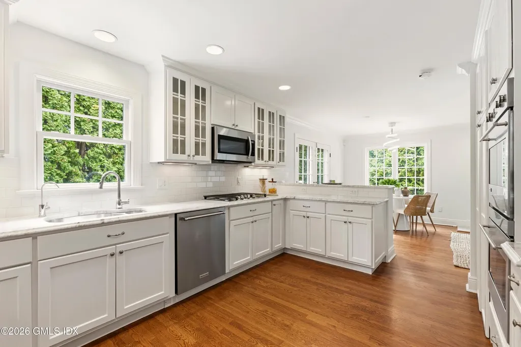 53 Lockwood Avenue Old Greenwich CT 06870