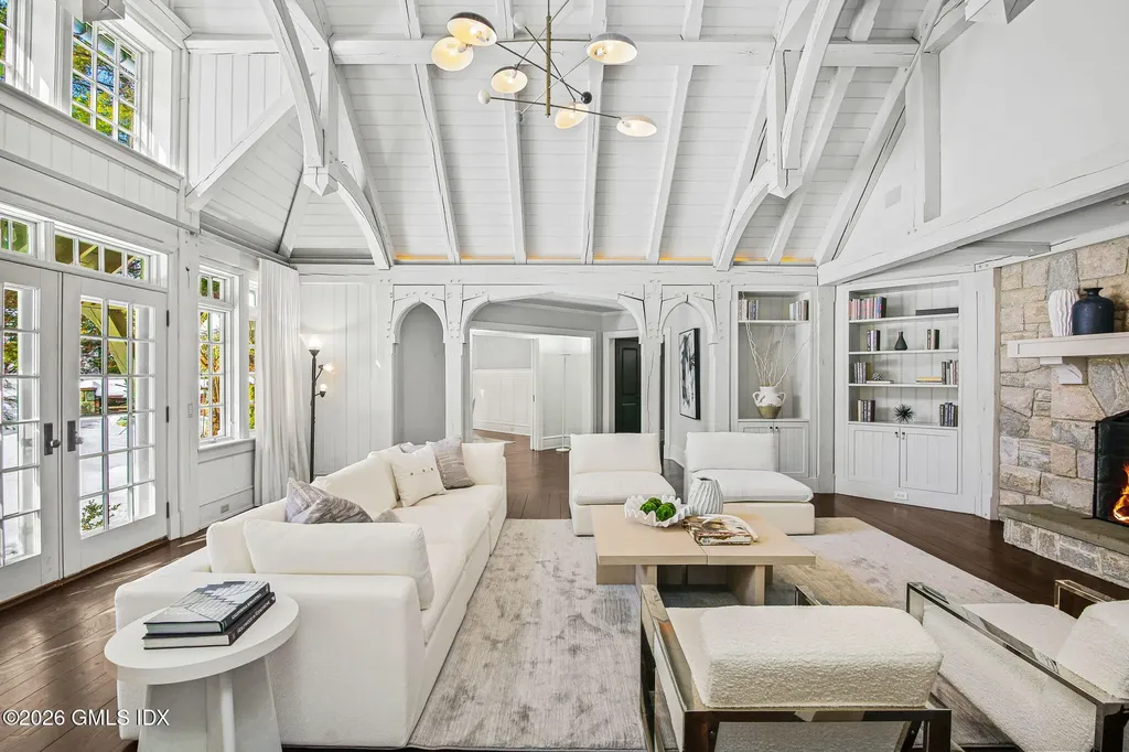 164 Round Hill Road Greenwich CT 06831