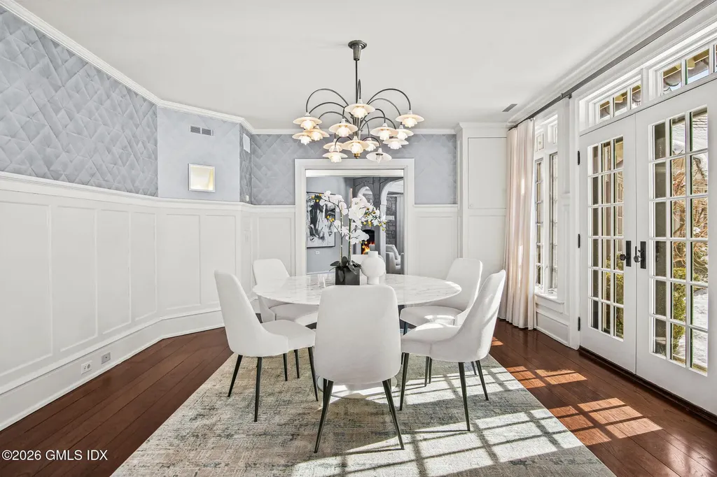 164 Round Hill Road Greenwich CT 06831