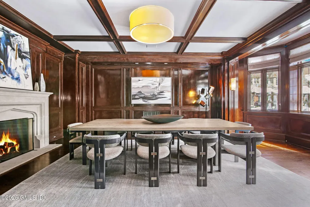 164 Round Hill Road Greenwich CT 06831