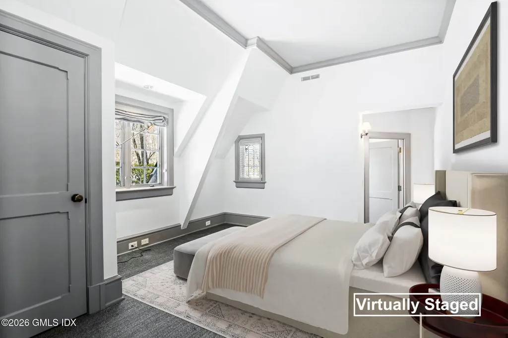 164 Round Hill Road Greenwich CT 06831