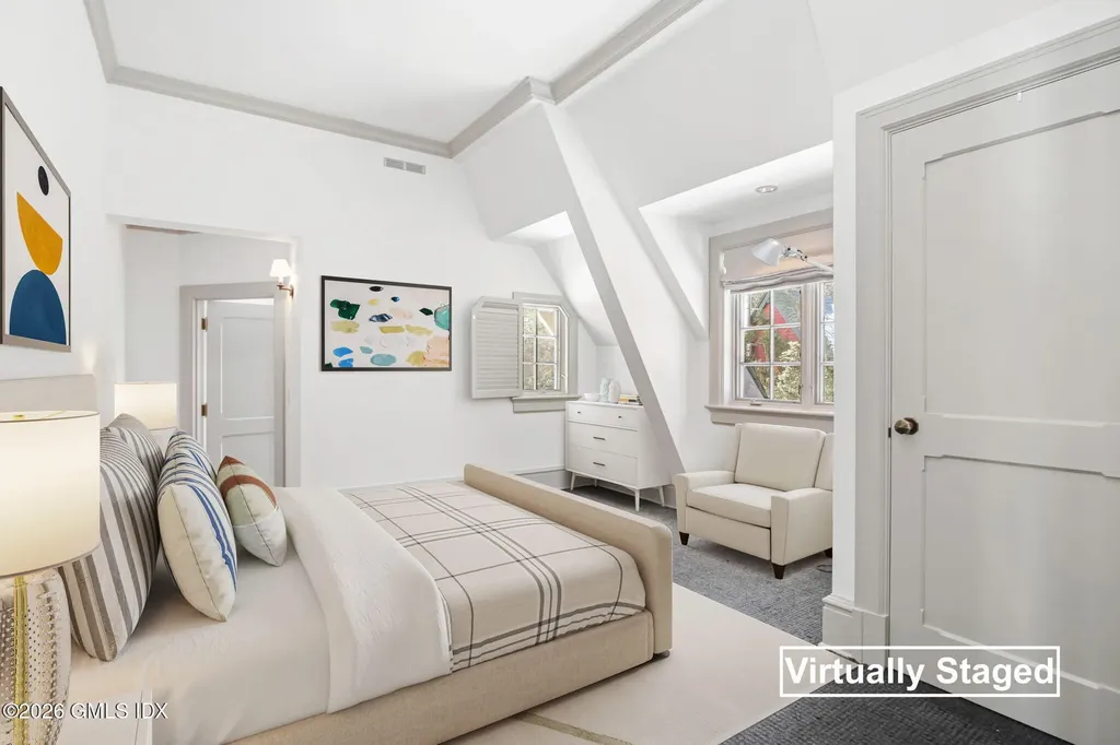 164 Round Hill Road Greenwich CT 06831