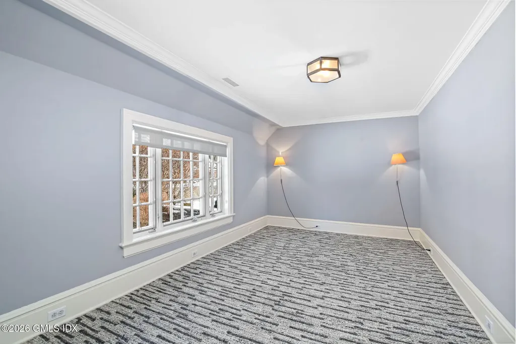 164 Round Hill Road Greenwich CT 06831