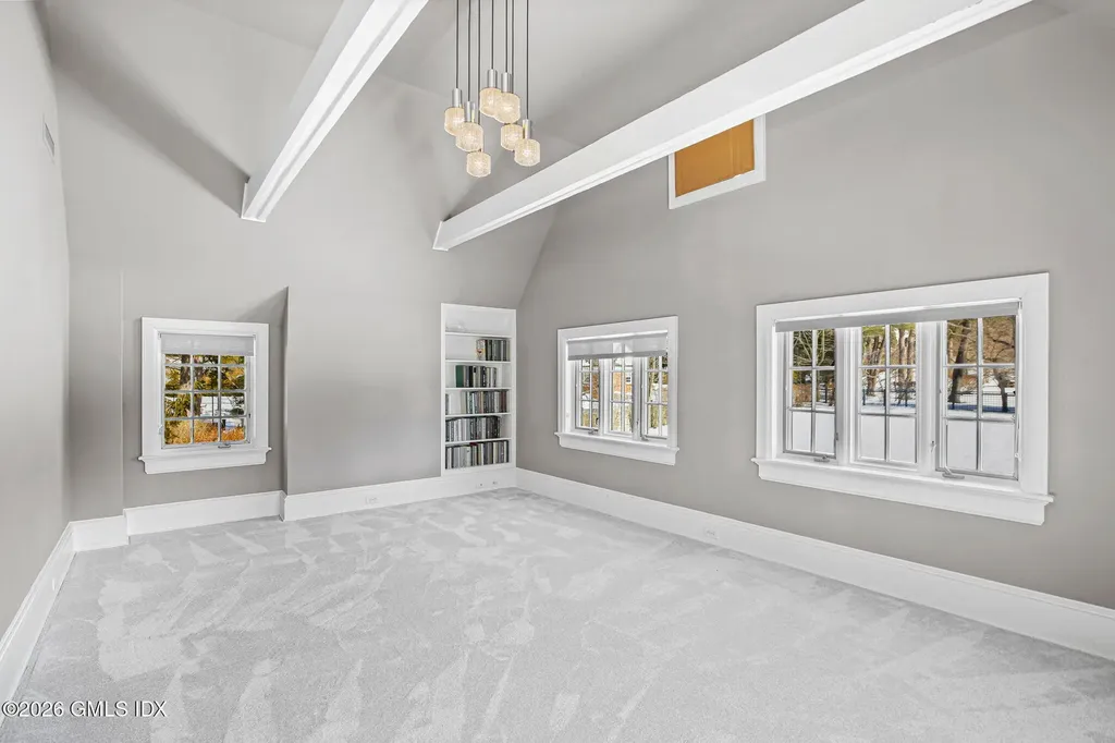 164 Round Hill Road Greenwich CT 06831