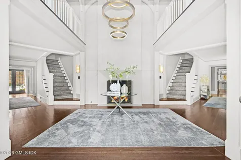 164 Round Hill Road Greenwich CT 06831