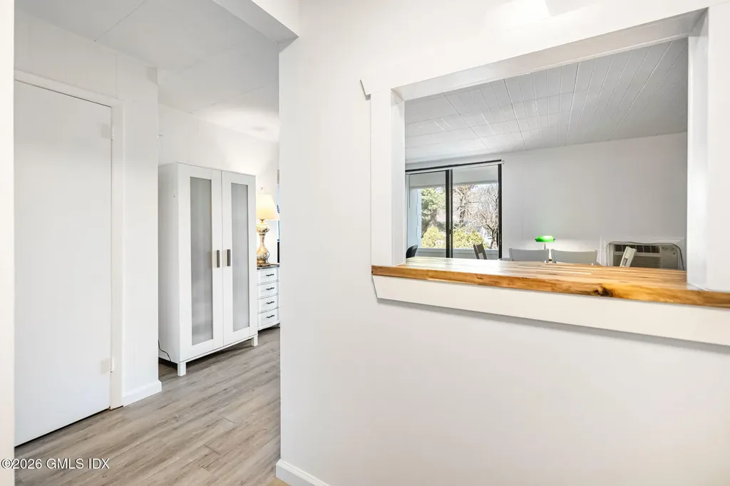 1535 E Putnam Avenue Old Greenwich CT 06870