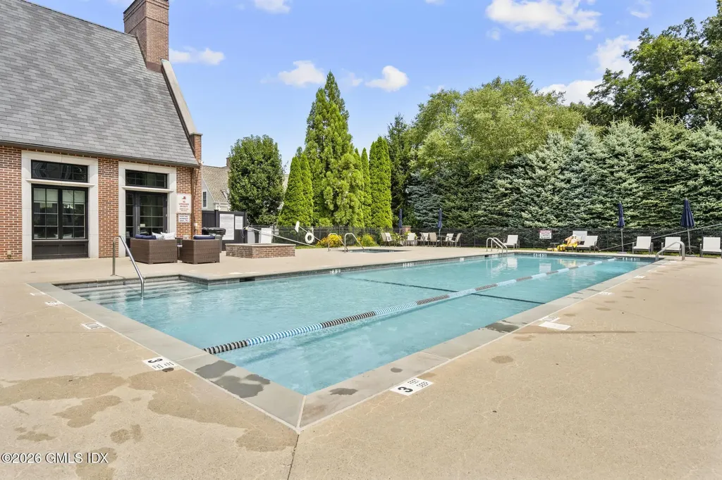 77 Havemeyer Lane Stamford CT 06902