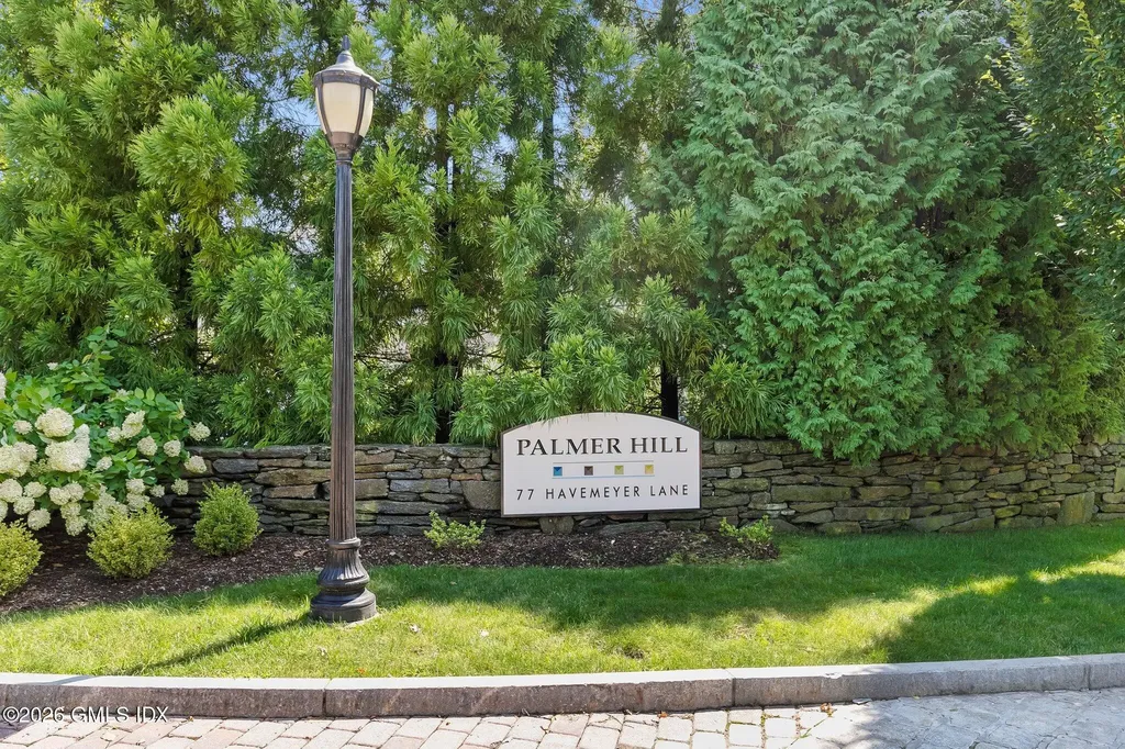 77 Havemeyer Lane Stamford CT 06902