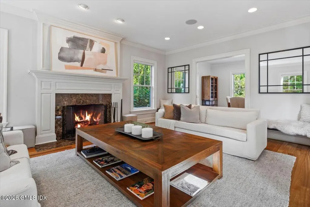 14 Bradbury Place Riverside CT 06878