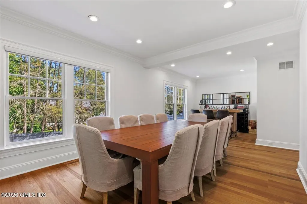 14 Bradbury Place Riverside CT 06878