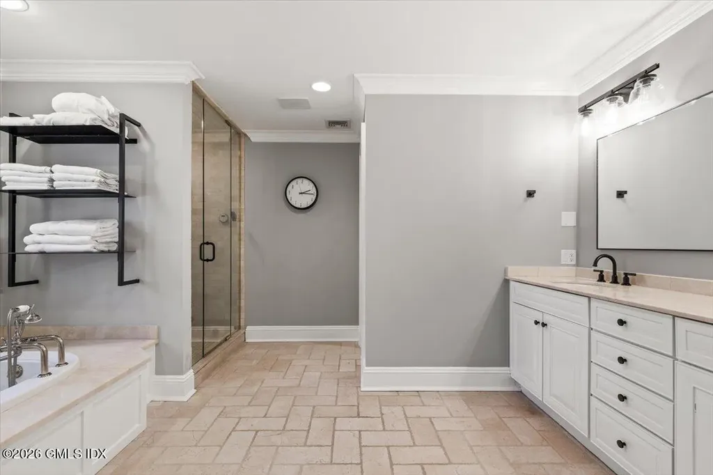 14 Bradbury Place Riverside CT 06878