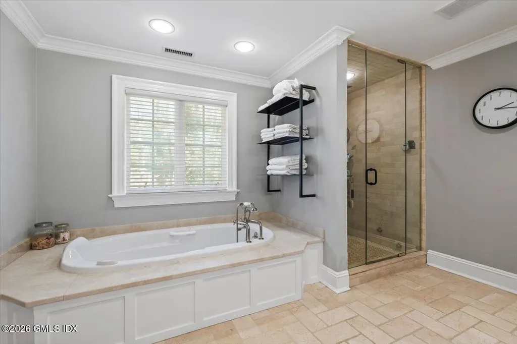 14 Bradbury Place Riverside CT 06878