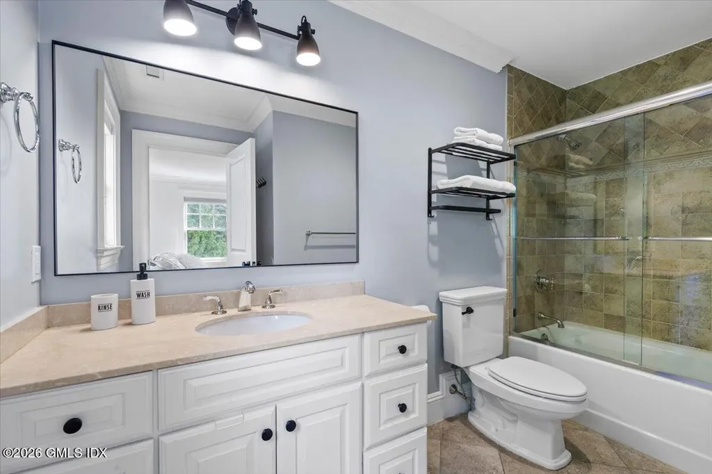 14 Bradbury Place Riverside CT 06878