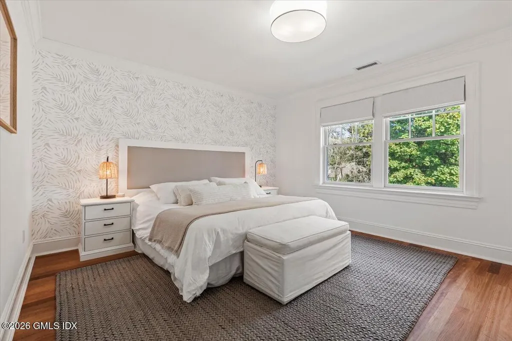 14 Bradbury Place Riverside CT 06878