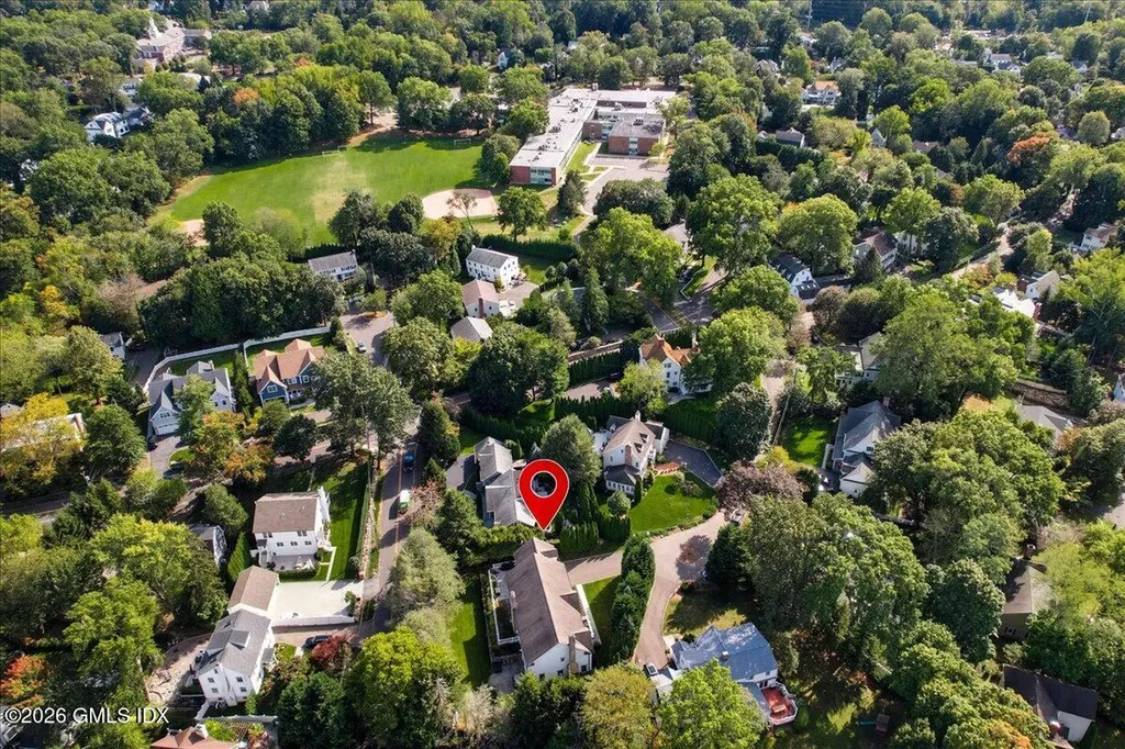 14 Bradbury Place Riverside CT 06878