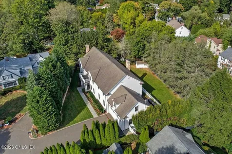 14 Bradbury Place Riverside CT 06878