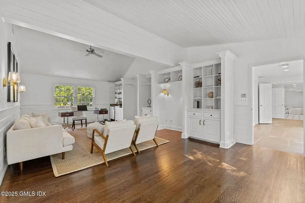 177 Indian Head Road Riverside CT 06878