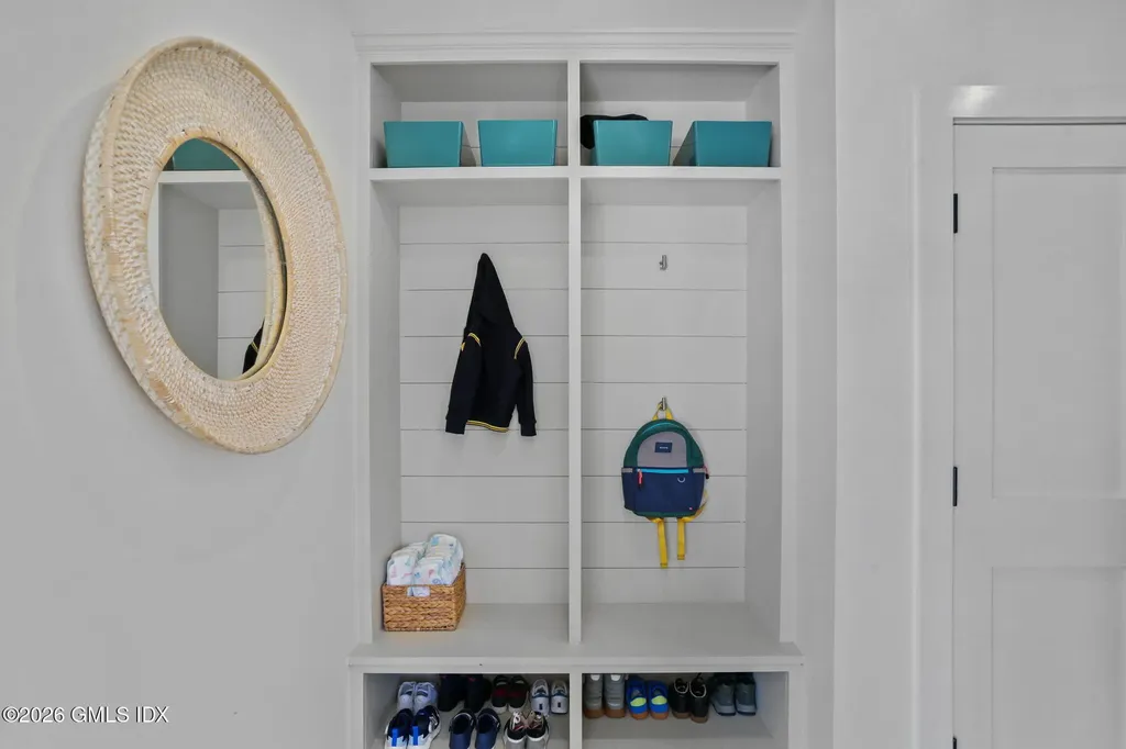 10 Lockwood Road Riverside CT 06878