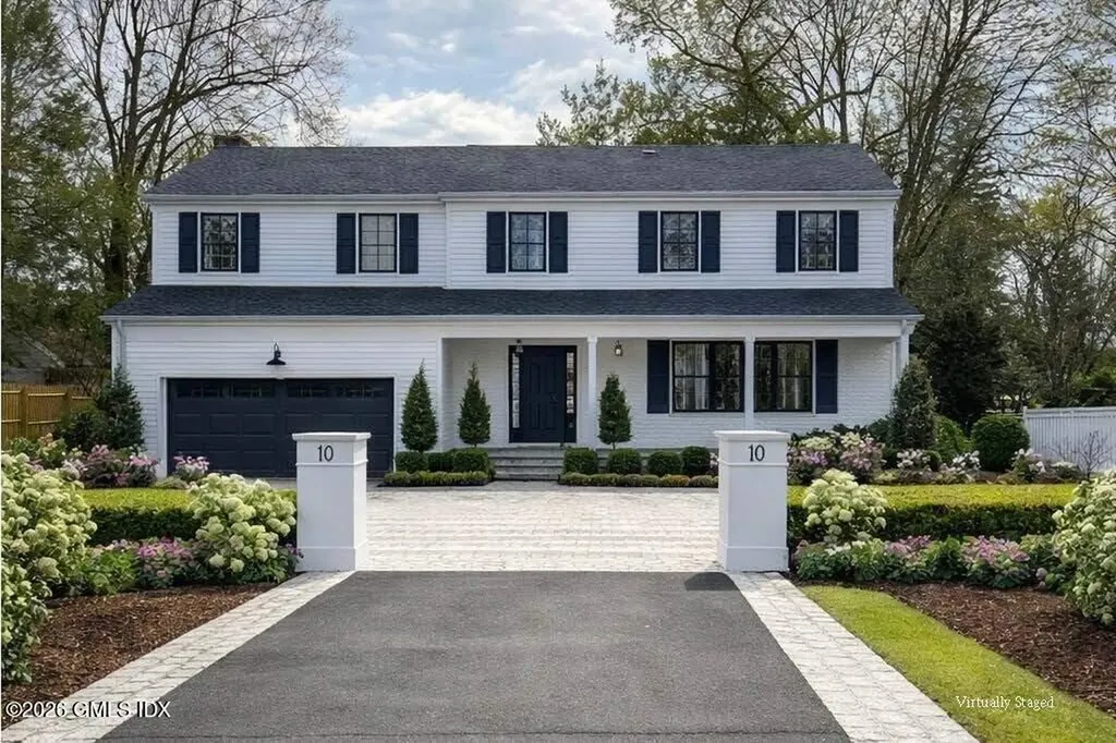 10 Lockwood Road Riverside CT 06878