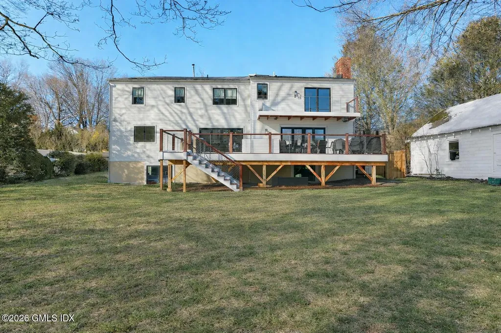 10 Lockwood Road Riverside CT 06878