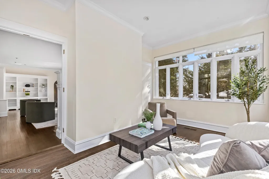 7 Dearfield Lane Greenwich CT 06831