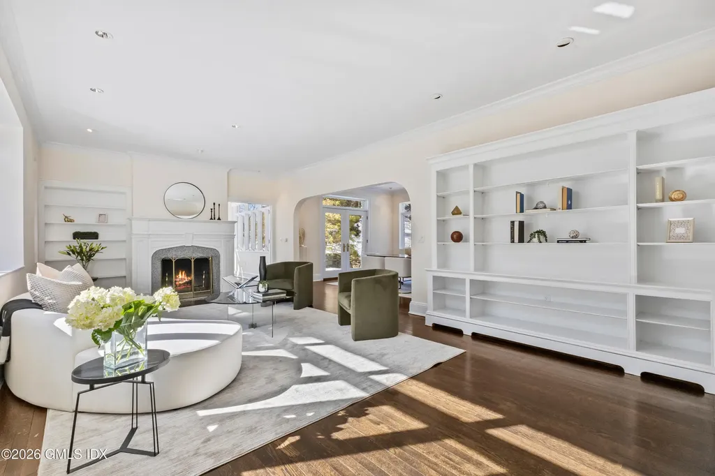 7 Dearfield Lane Greenwich CT 06831