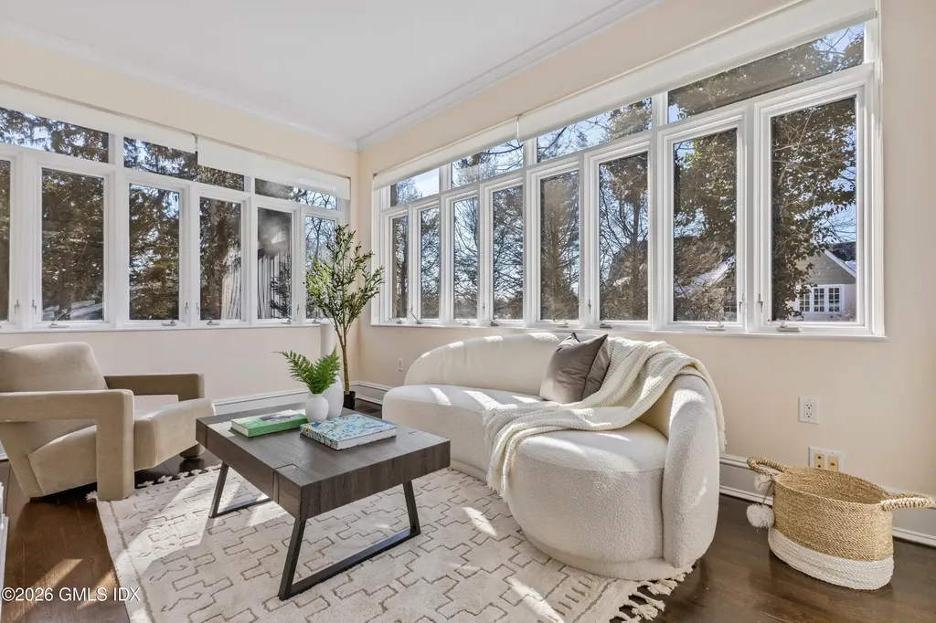 7 Dearfield Lane Greenwich CT 06831