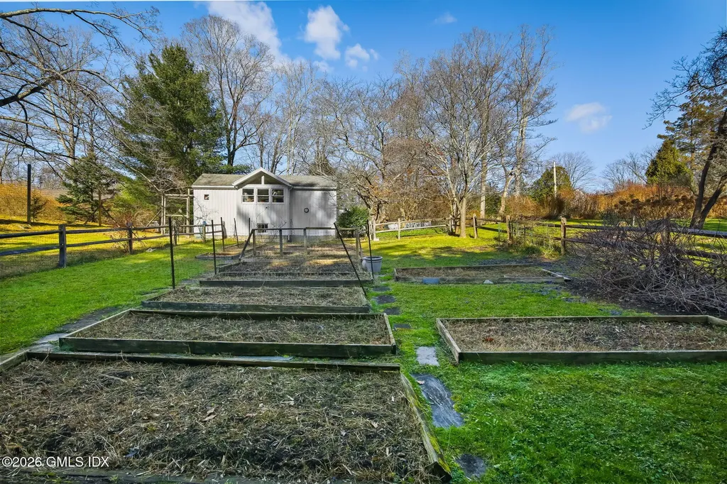 93 E Middle Patent Road Greenwich CT 06831