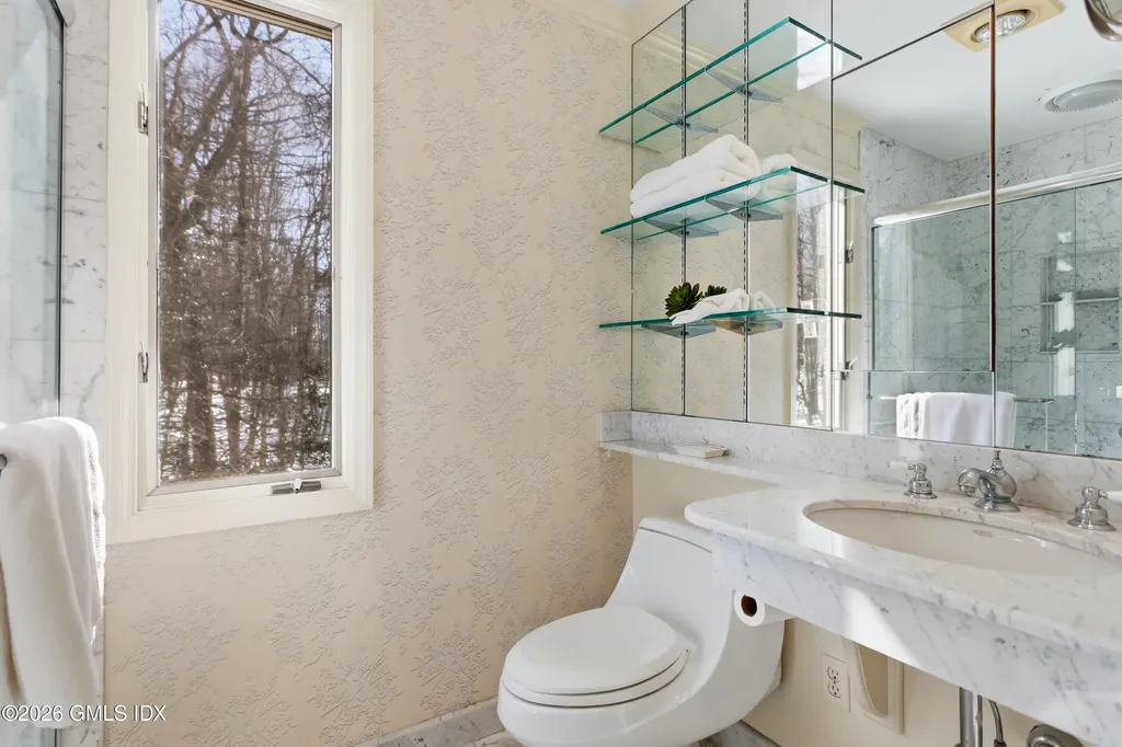 308 W Lyon Farm Drive Greenwich CT 06831