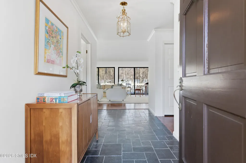 308 W Lyon Farm Drive Greenwich CT 06831