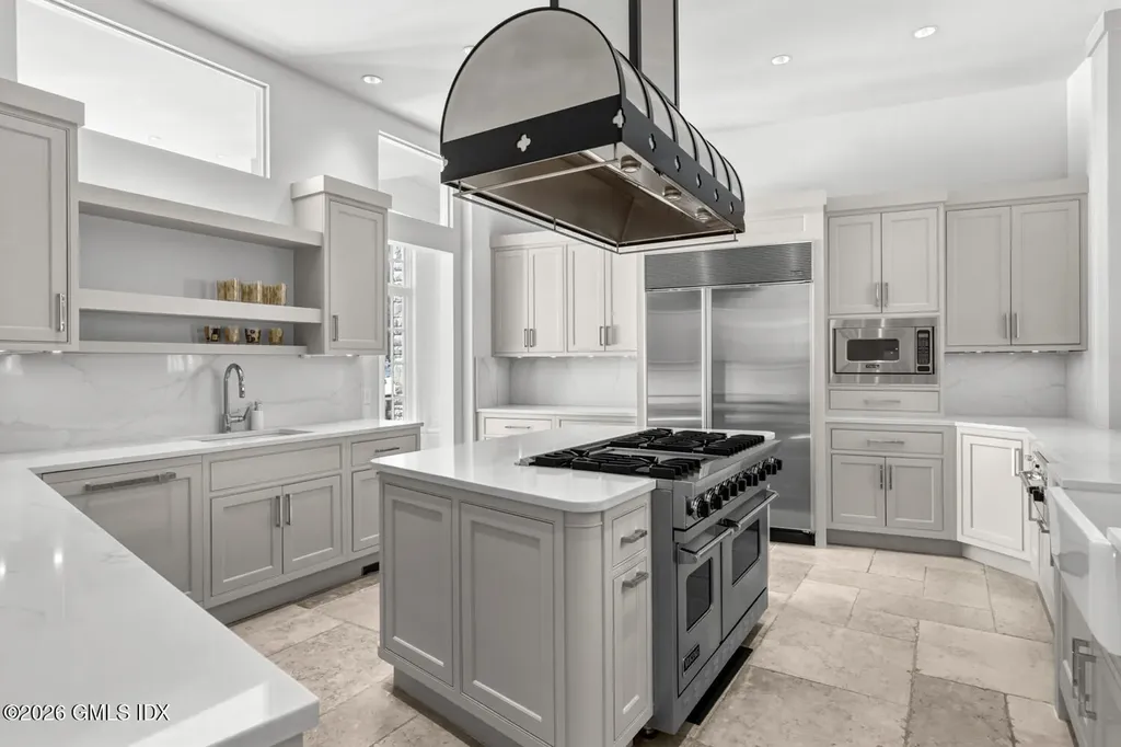 119 Proprietors Crossing New Canaan CT 06840