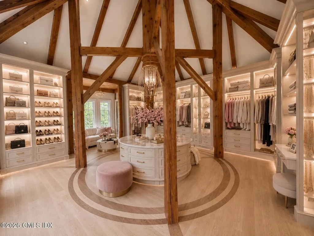 119 Proprietors Crossing New Canaan CT 06840