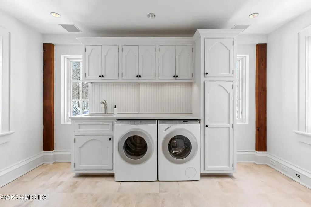 119 Proprietors Crossing New Canaan CT 06840