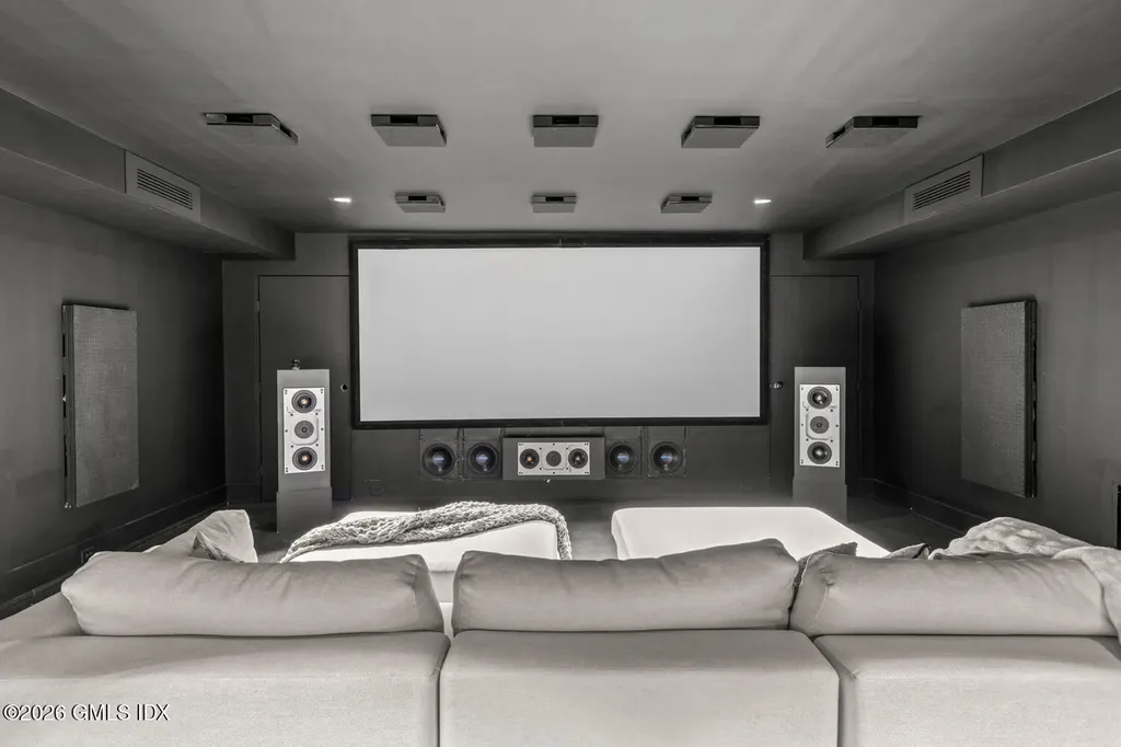 119 Proprietors Crossing New Canaan CT 06840