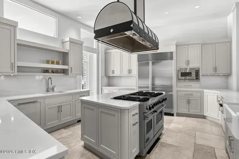 119 Proprietors Crossing New Canaan CT 06840