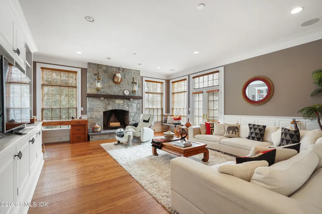 15 Vineyard Lane Greenwich CT 06831