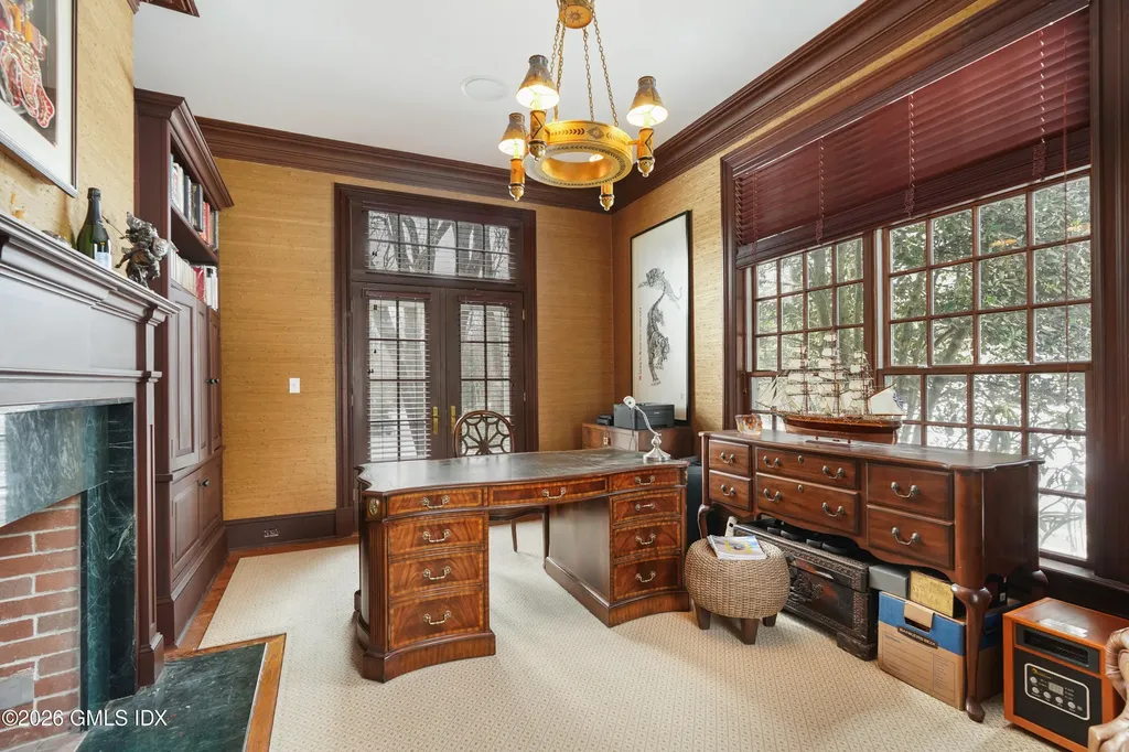 15 Vineyard Lane Greenwich CT 06831