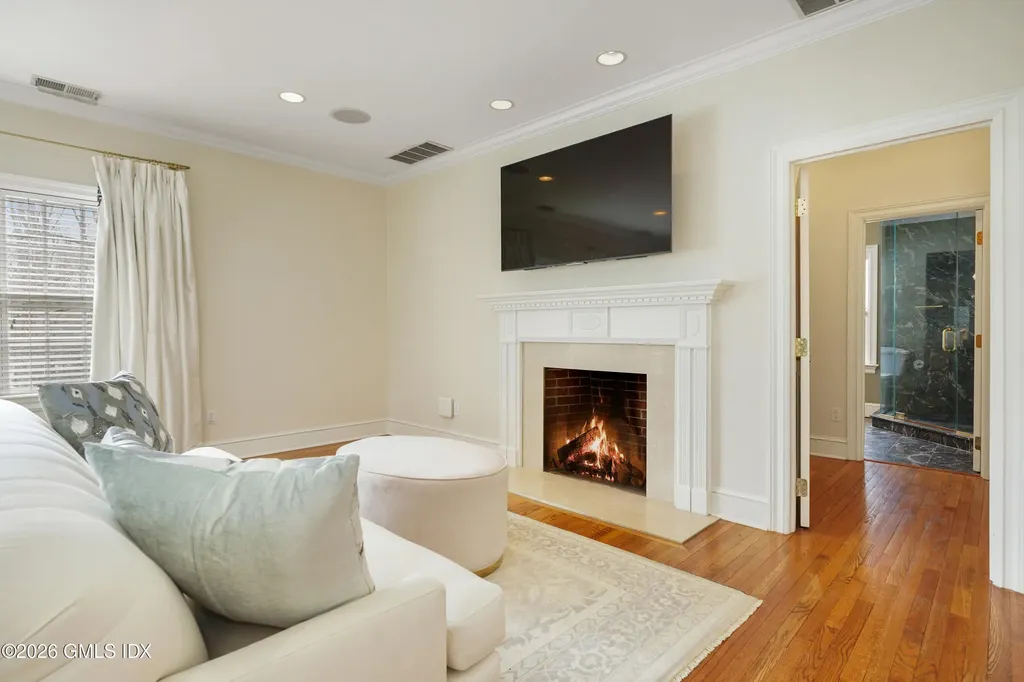 15 Vineyard Lane Greenwich CT 06831