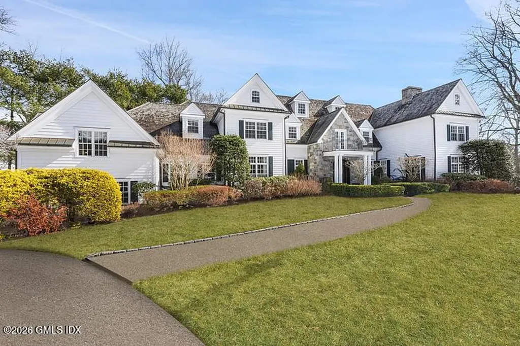 15 Vineyard Lane Greenwich CT 06831