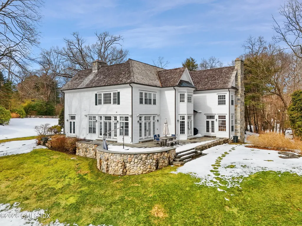 15 Vineyard Lane Greenwich CT 06831
