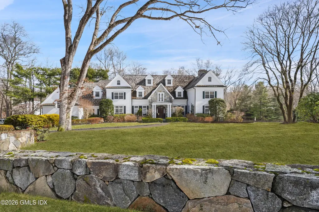15 Vineyard Lane Greenwich CT 06831
