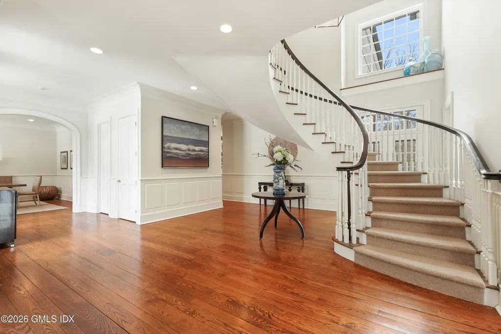 15 Vineyard Lane Greenwich CT 06831