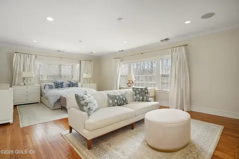 15 Vineyard Lane Greenwich CT 06831