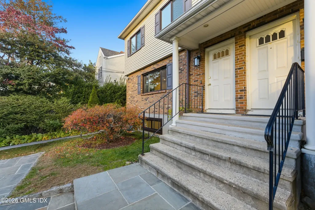 37 Windy Knolls Greenwich CT 06831