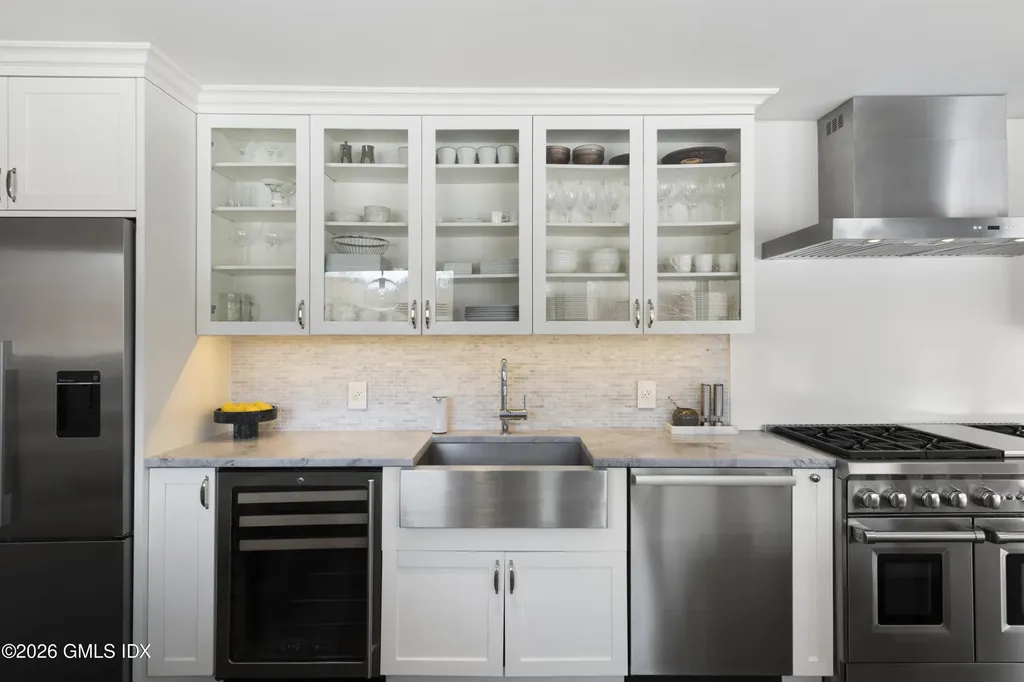 29 Hunting Ridge Road Greenwich CT 06831