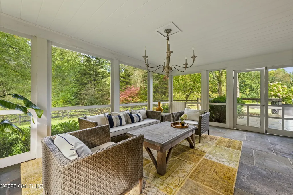 29 Hunting Ridge Road Greenwich CT 06831
