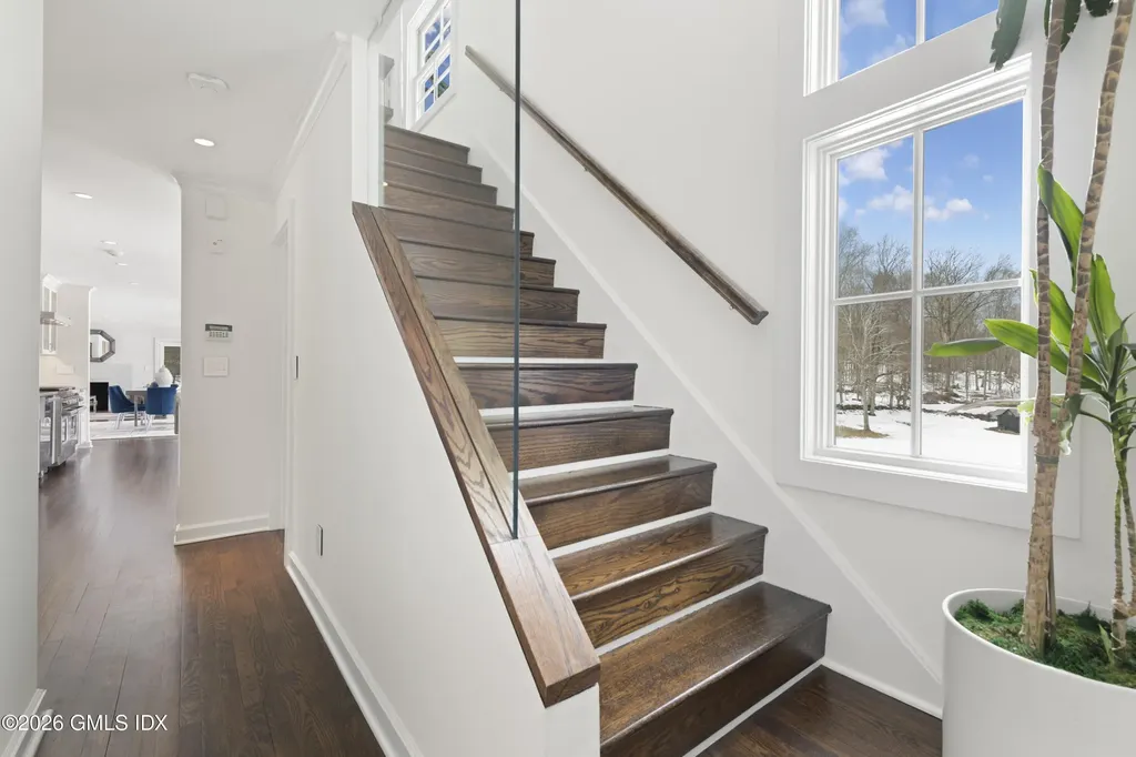 29 Hunting Ridge Road Greenwich CT 06831