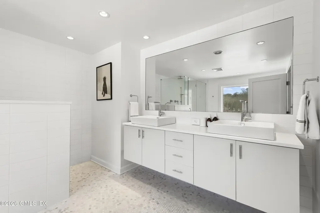 29 Hunting Ridge Road Greenwich CT 06831