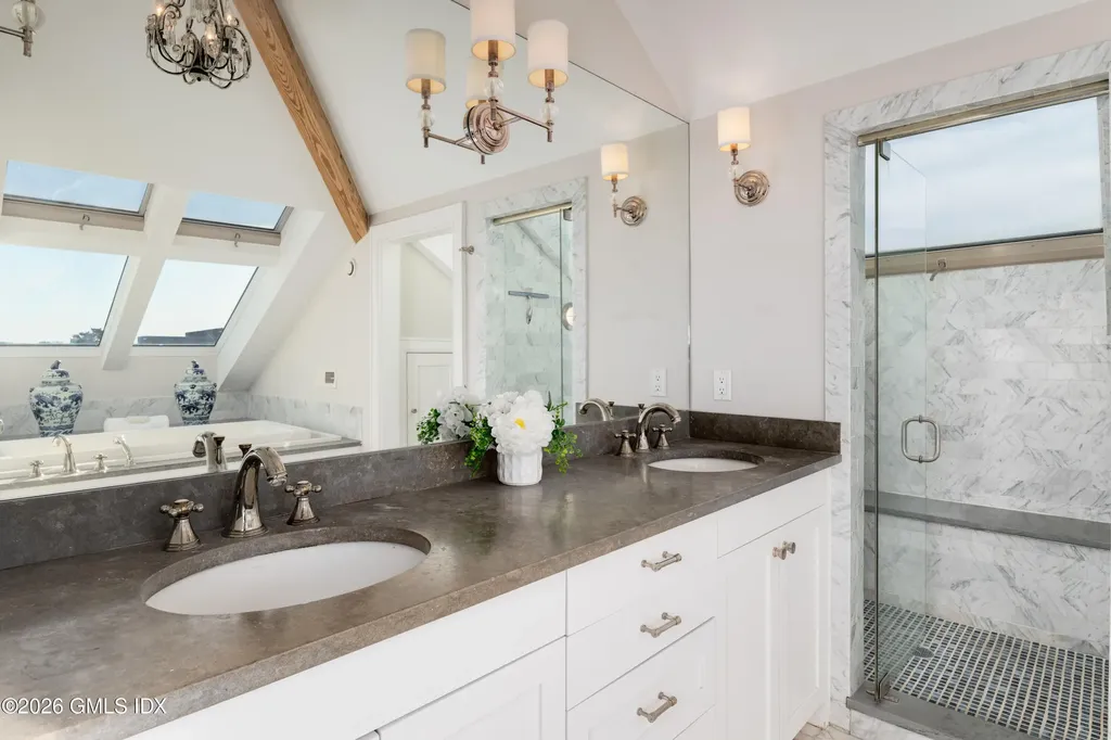 189 Shore Road Old Greenwich CT 06870